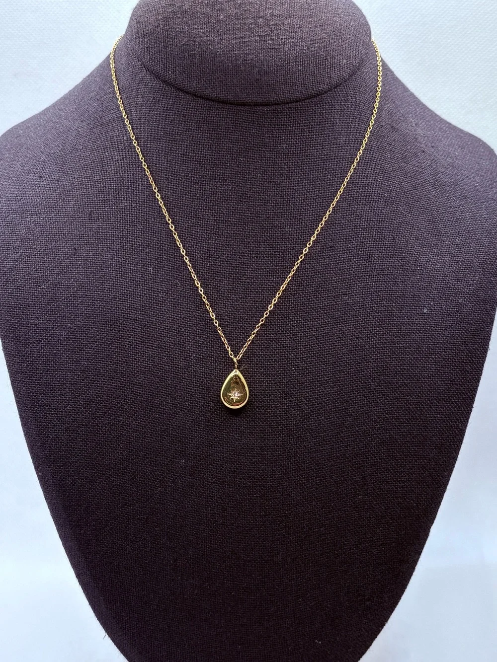 Vintage Retro Teardrop Pendant Necklace Stainless Steel Goldtone CZ Star Accent